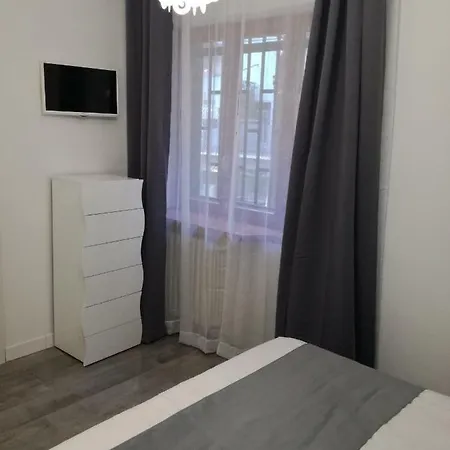 Guest house Residenza Cristalli 3*
