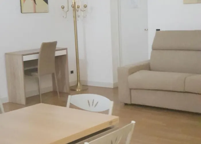 Cristalli Clinica Pc Πανσιόν 4*